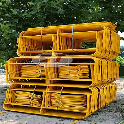 廠家直供礦用防護(hù)欄|傳送帶TD75鍍鋅安全護(hù)欄